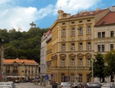 Budova OU Vyšehrad