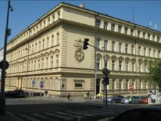Budova OU Vyšehrad