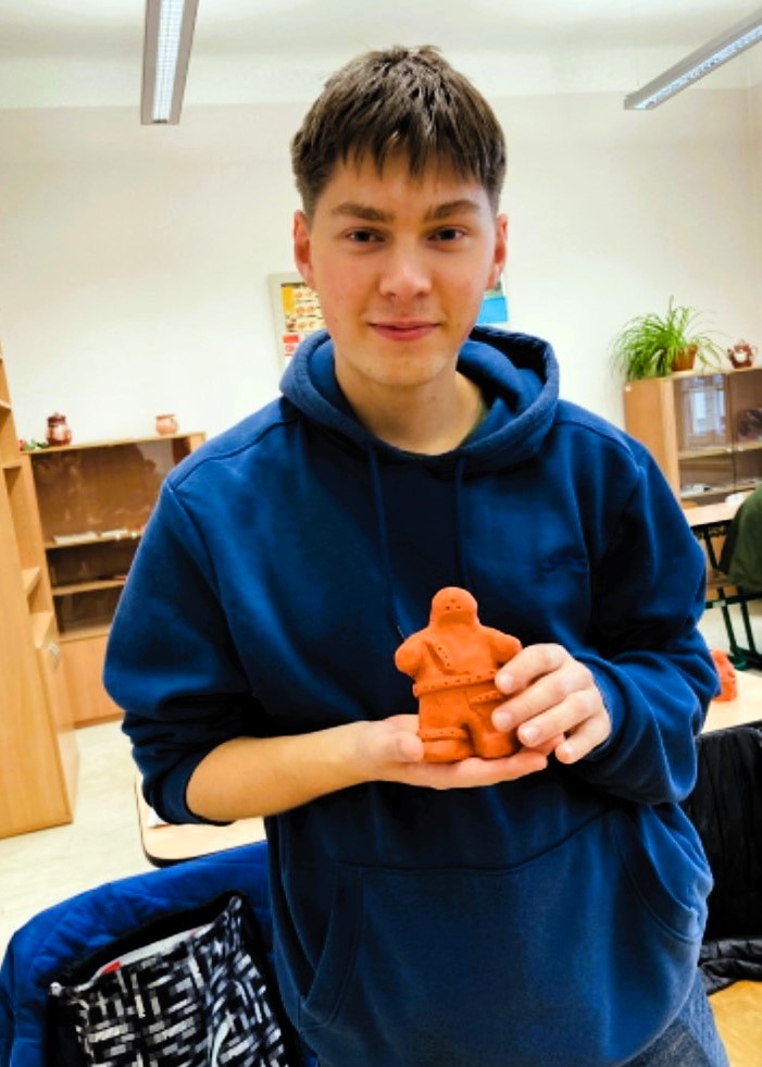 Golem hotov